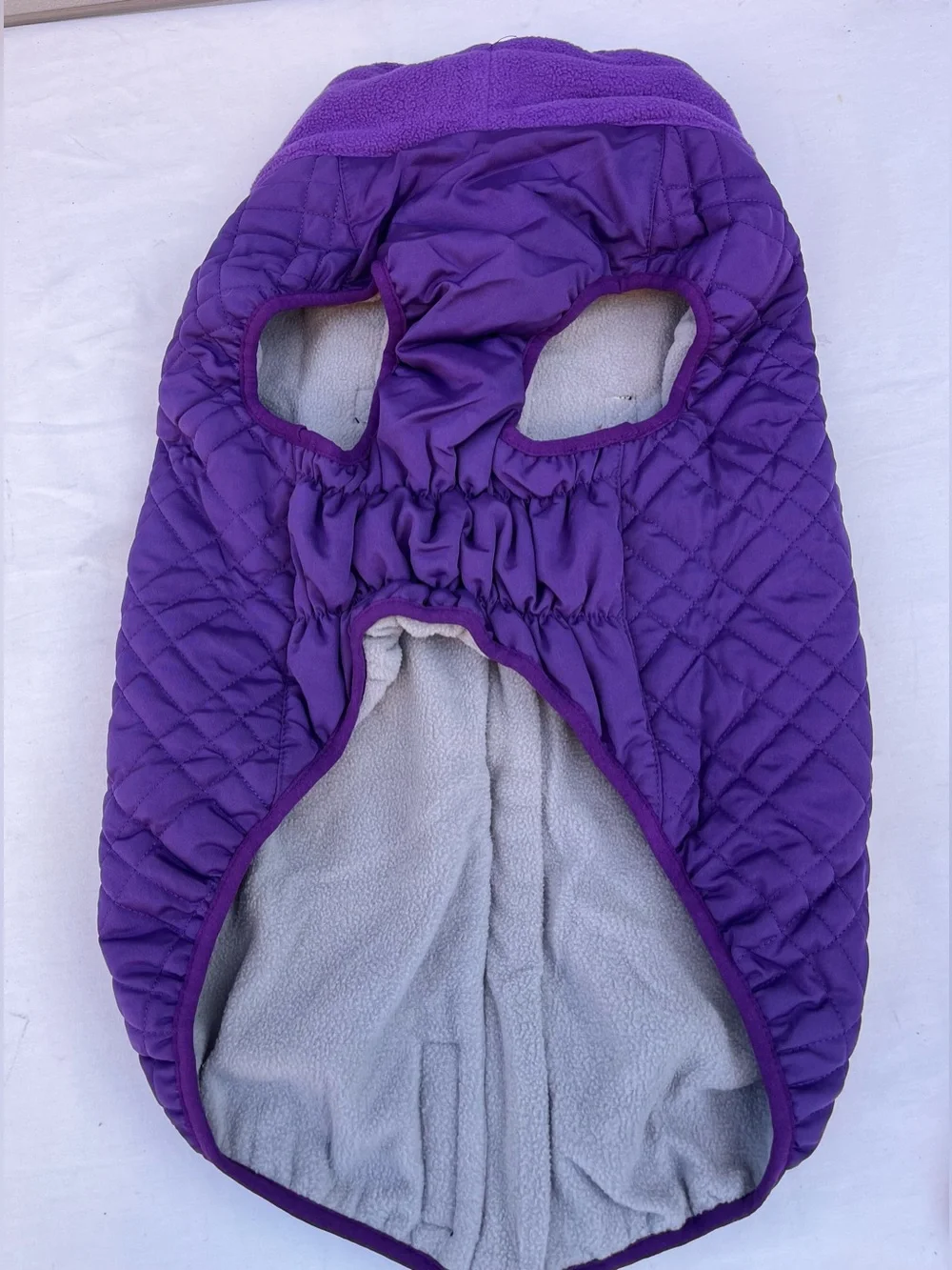 Kuoser Waterproof Dog Coat, Warm Reversible Dog Jacket with Leash Hole Soft Cozy